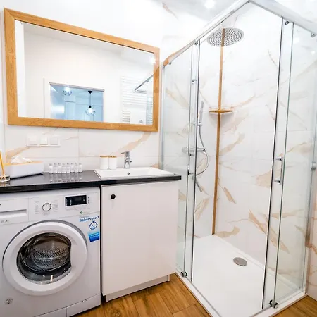 W Zatoce * Mikołajki